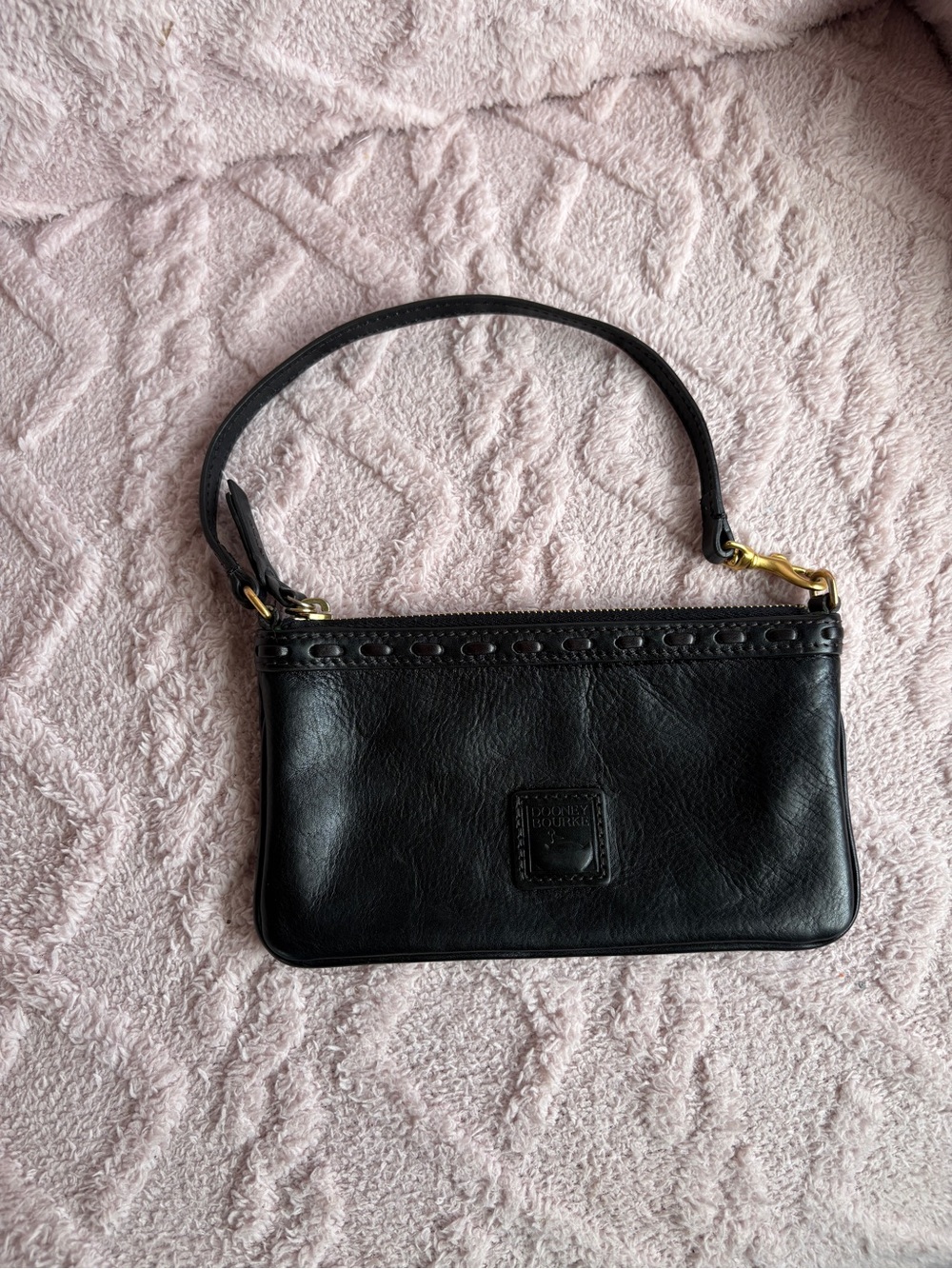 Dooney & Bourke wristlet